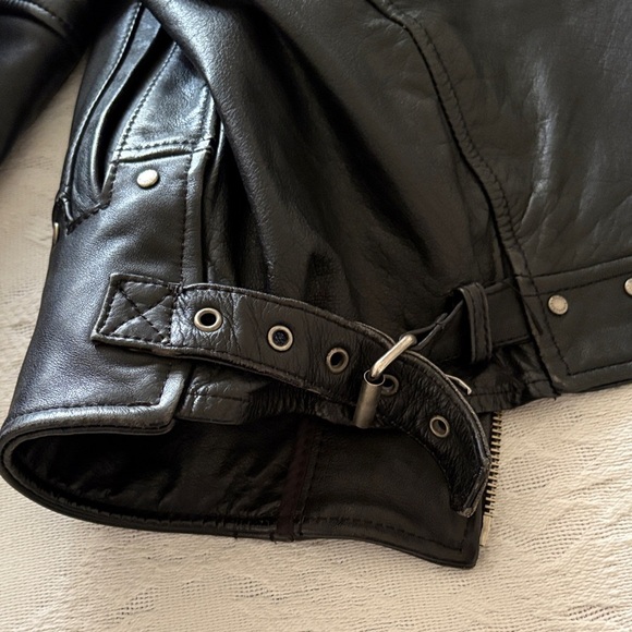 Vintage 80’s Gently Loved Unisex Harley-Davidson Black Leather Biker Jacket - Picture 12 of 16